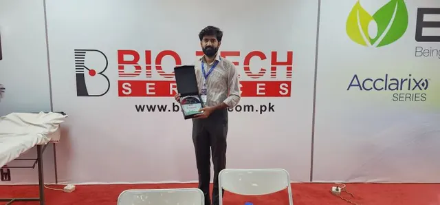 Talha with an EDAN Acclarix probe